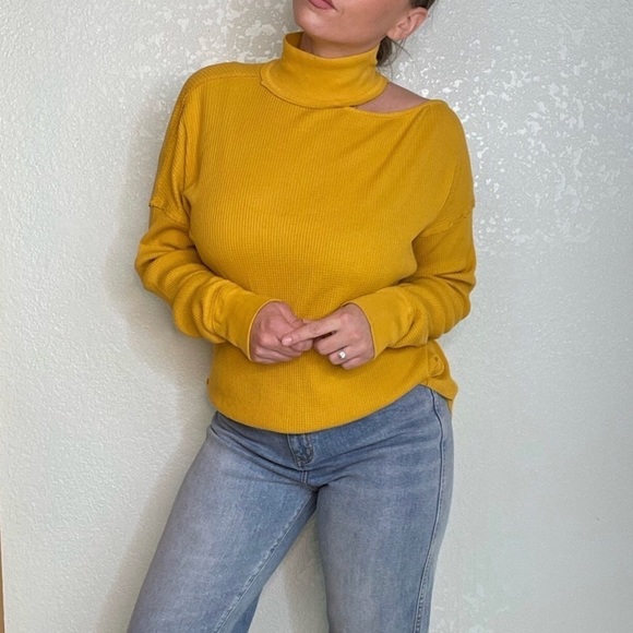 Free People Mustard Long Sleeve Top - Picture 5 of 10